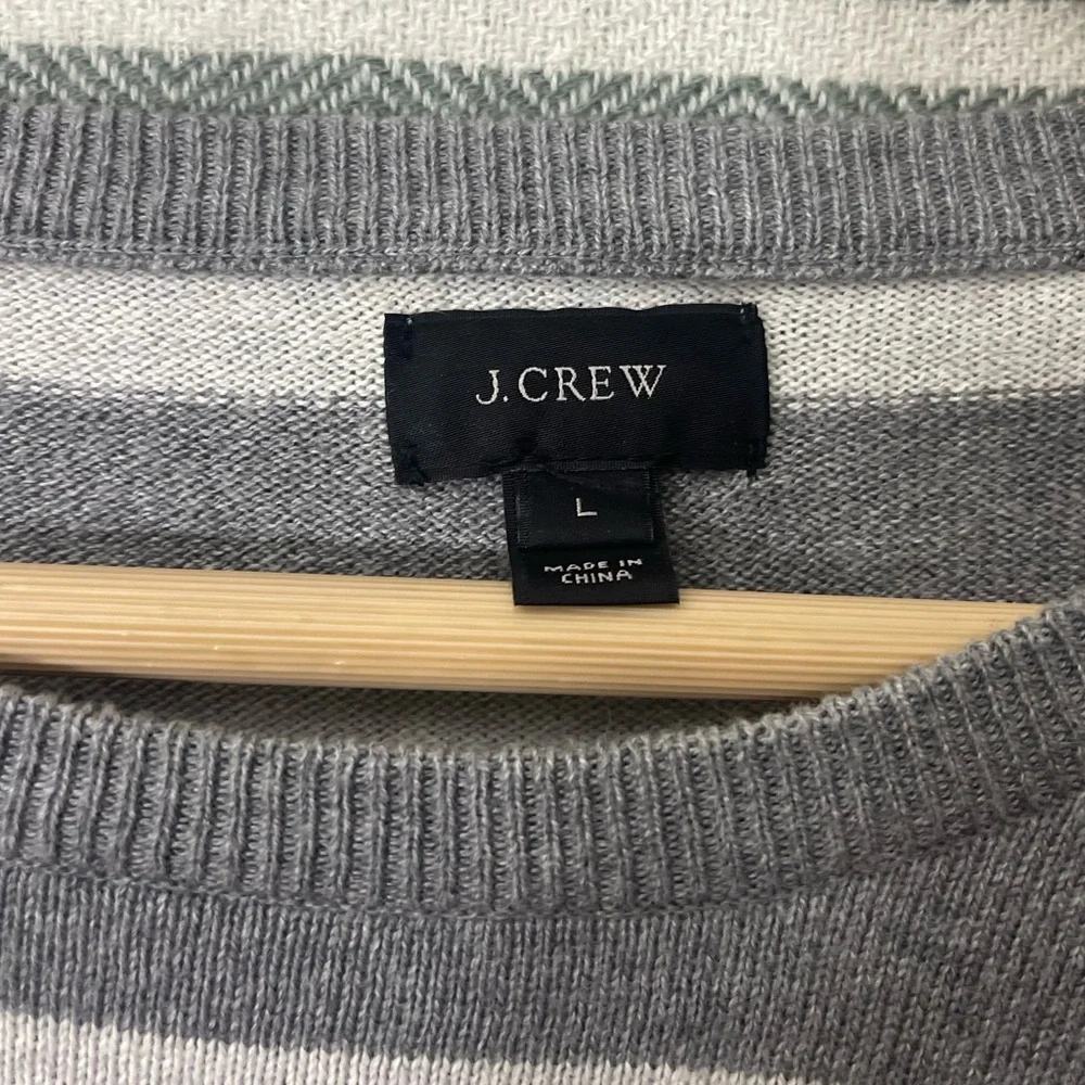 J. Crew Men’s Dark Gray Light Gray Striped Cotton‎ Sweater Size Large